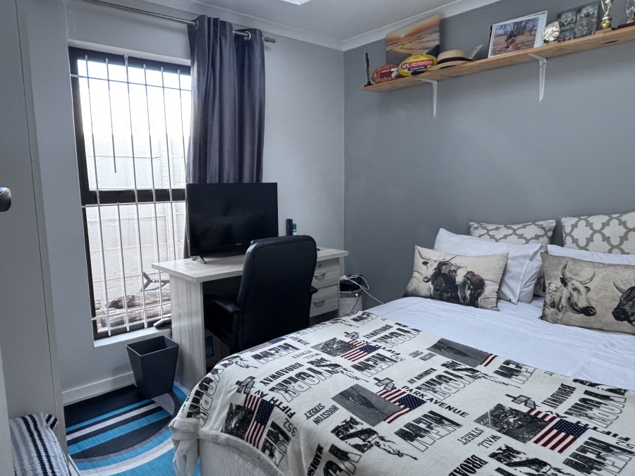 4 Bedroom Property for Sale in West Beach Western Cape